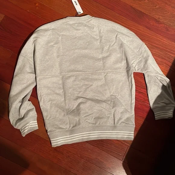 PALACE - Picture 3 of 3